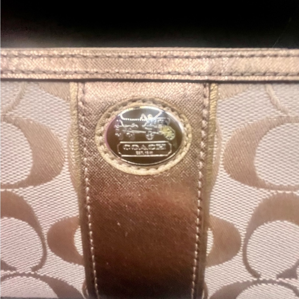 COACH Metallic Burnished Bronze/Gold and Tan Signature Wallet CC’s Stunning - Picture 4 of 11